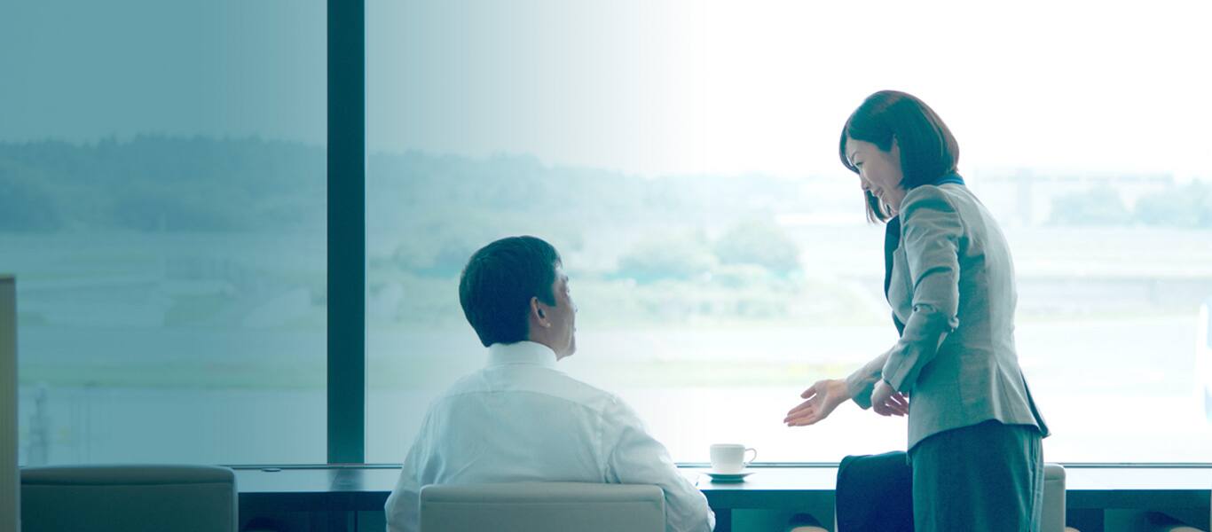 A status whose wings spread
        around the world Platinum Service