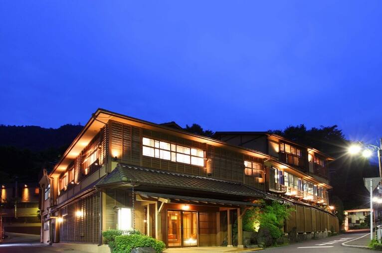 結いの宿 彌榮館