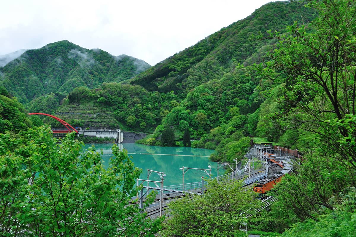 (写真) 黒部峡谷鉄道トロッコ列車 5