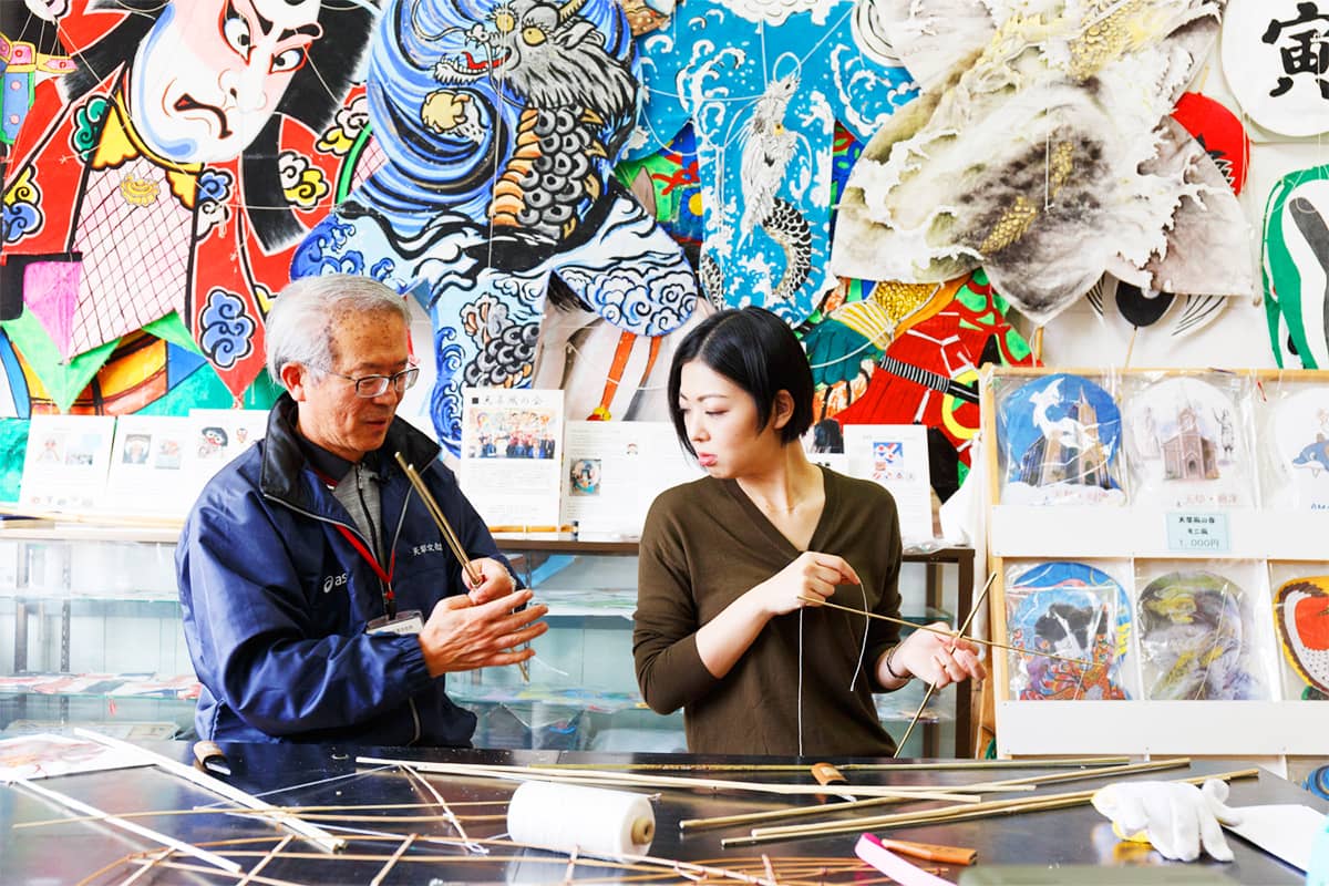 (写真) 天草の伝統工芸体験 1