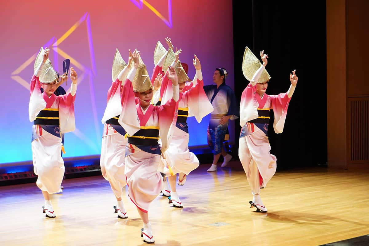 (写真) 阿波おどり会館 3