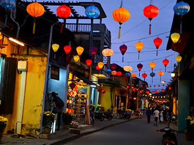 ホイアンの街並み（夕景／イメージ）