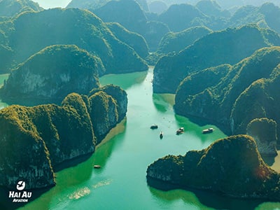 ハロン湾 水上飛行機からの眺め（イメージ）