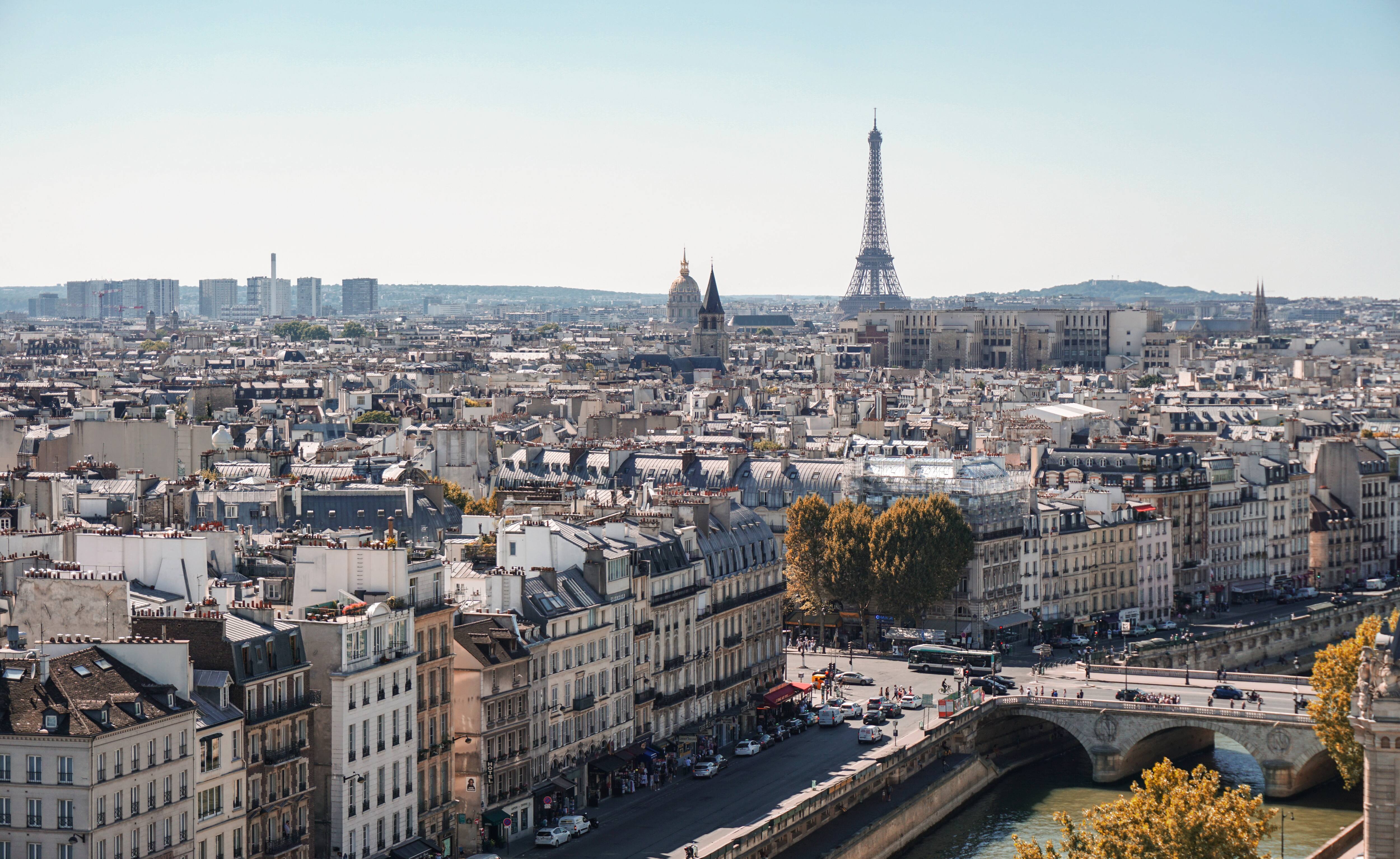a photo of Paris-02
