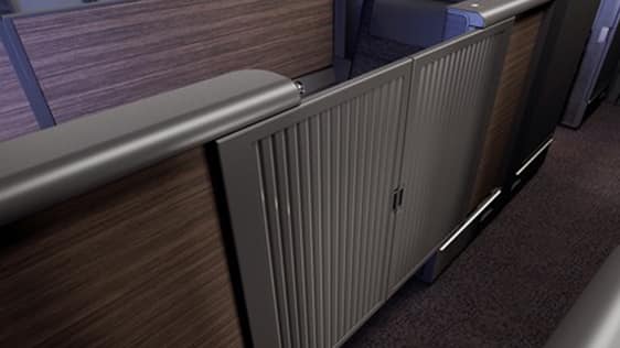 B777-300ERファーストクラスシート
